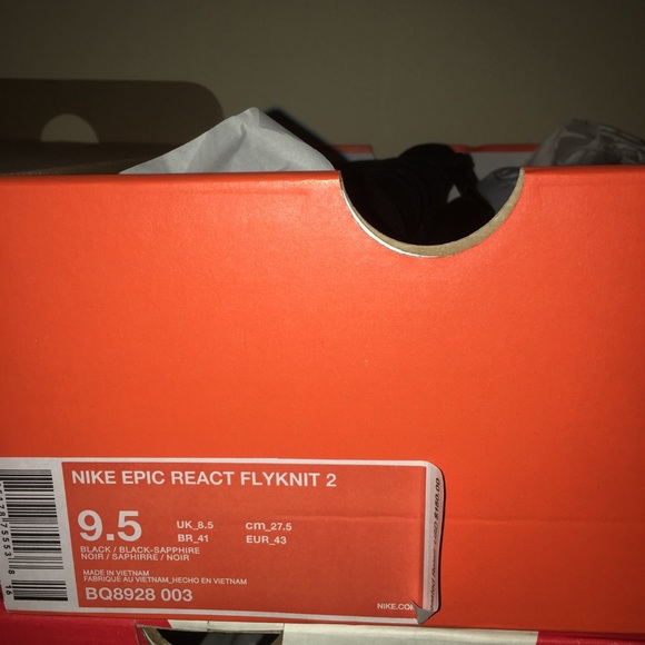 Nike epic react flyknit “pixel” - Picture 2 of 3